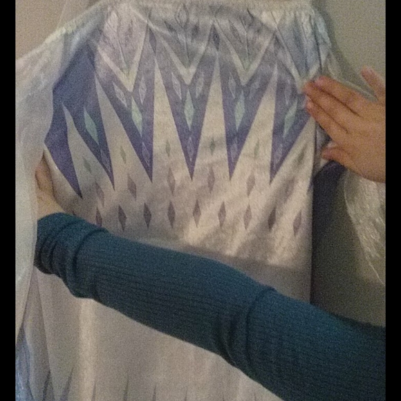 It is a Disney Elsa dress - Picture 6 of 6